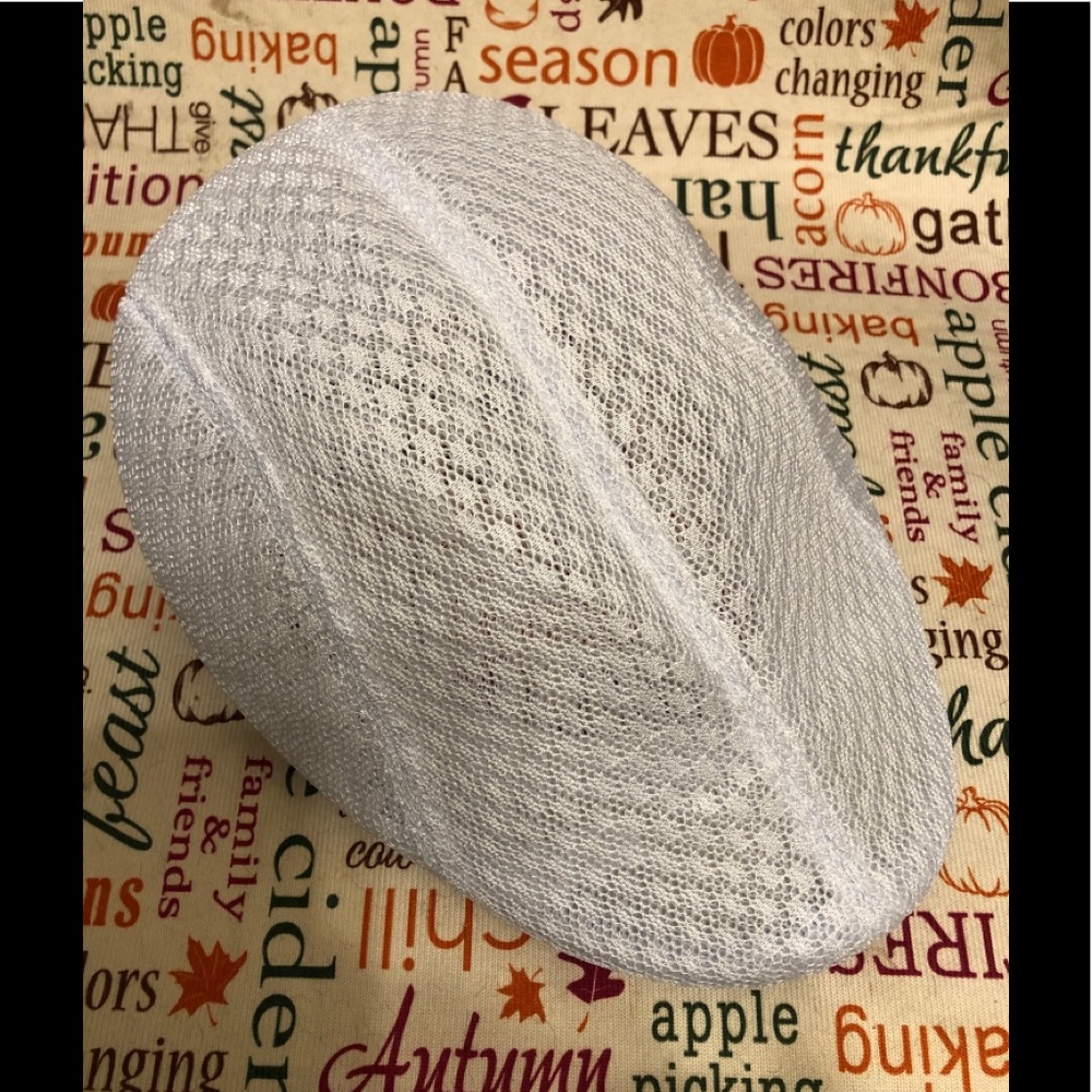 New Men’s White Mesh Driving Hat!!